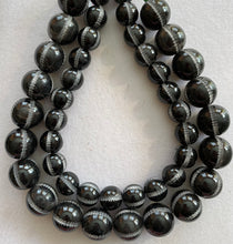 Horn Round Beads Vertical Grooves