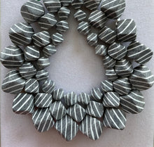 Horn Spiral Dice Brush Side Drilled