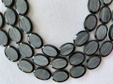 Horn Oval Brush Center / Polished Side