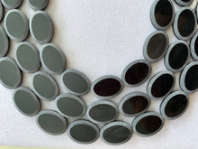 Horn Oval Brush Side / Polished Center