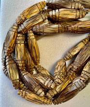 Wood Twist 4 Sided Tube Patikan (Hand Carved Natural)