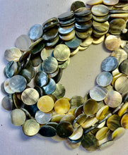 Black Lip Shell Round Flat Disc